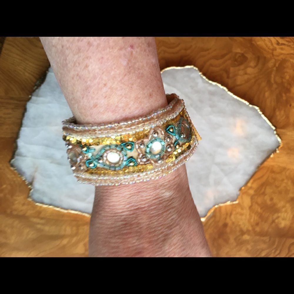 BRACELET SET of Four Stackables! - Picture 4 of 8